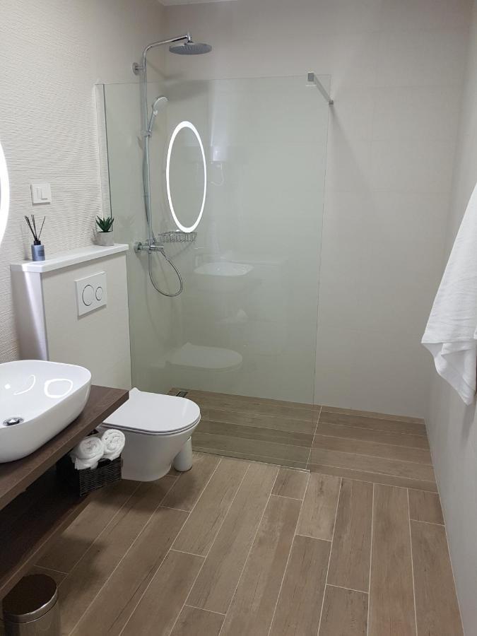 La Vista Apartments Mimice Dış mekan fotoğraf